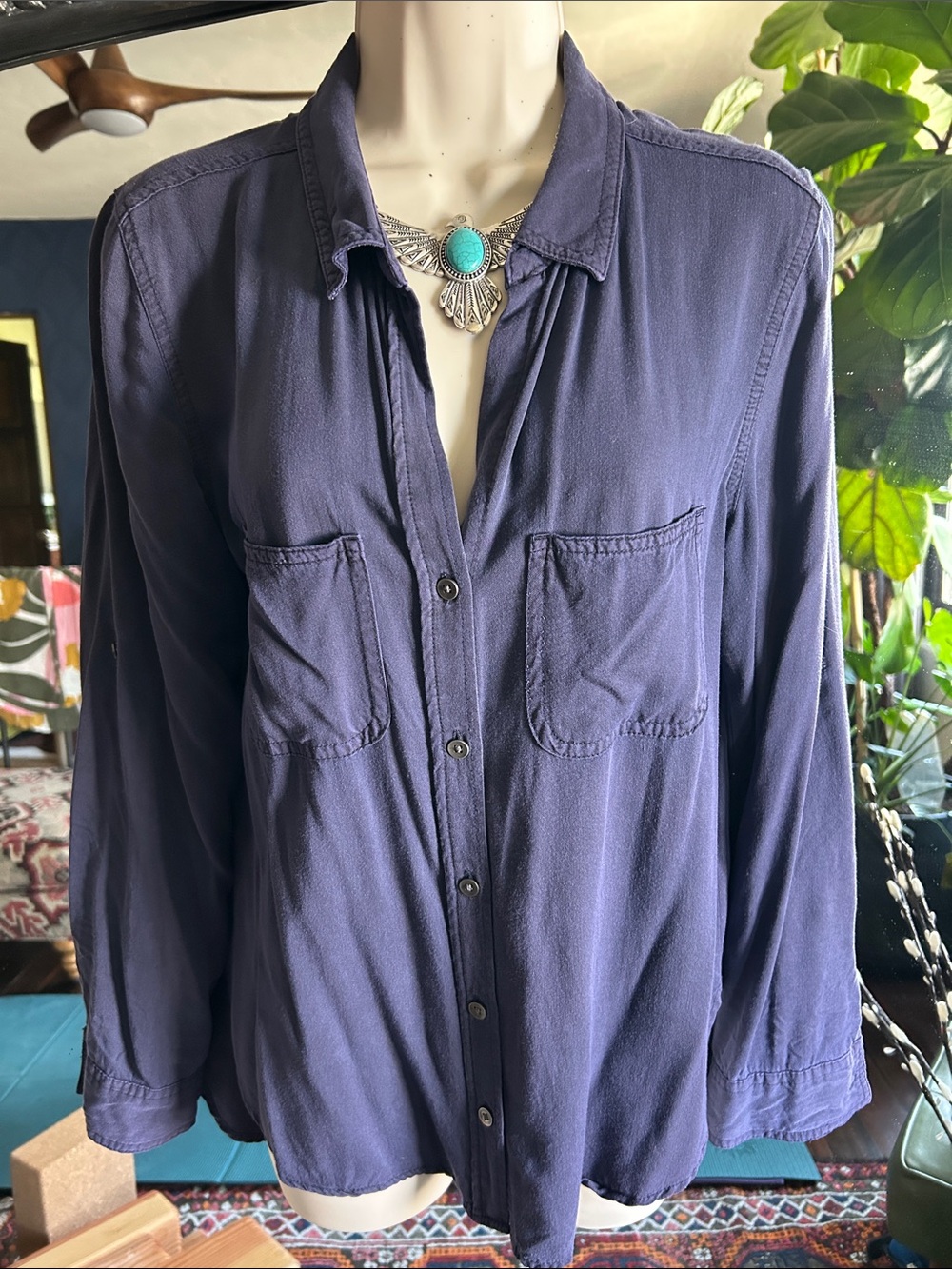 Rock & Republic casual rayon button down. Small
